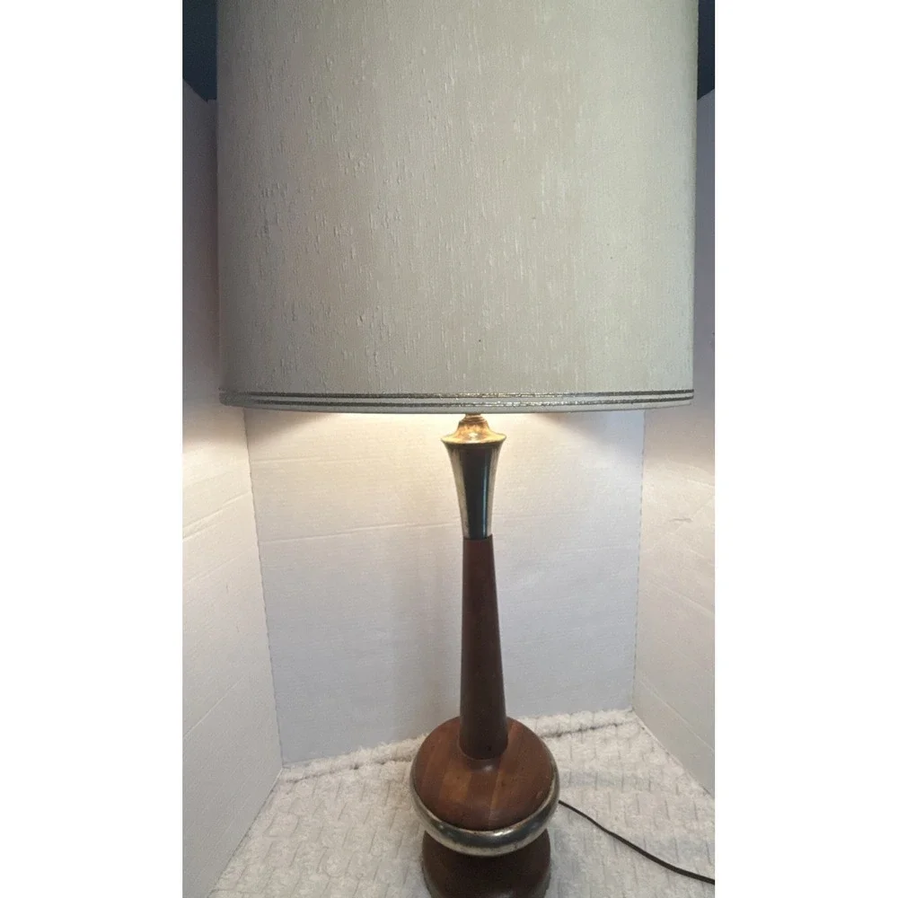 Vintage MCM Danish Modern Atomic Sculptural Walnut Metal Table Lamp OG Shade